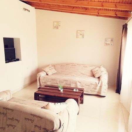 Dreamhome -10Min From Airport- 아르테미다 외부 사진
